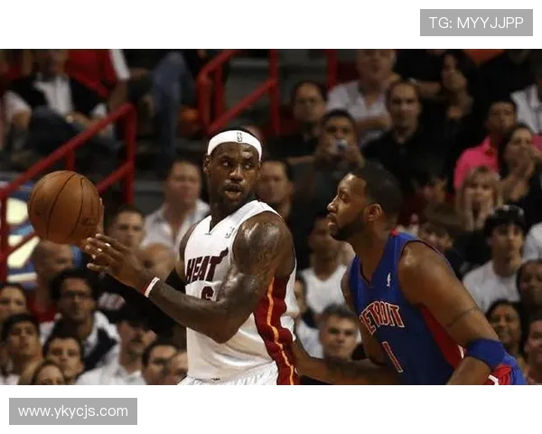 2004年NBA季后赛热火与骑士的激烈对决回顾与分析