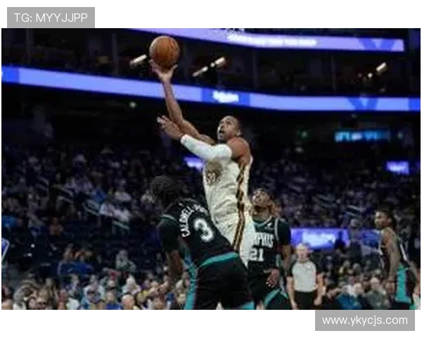 CCTV直播勇士对阵灰熊精彩赛事全程回顾与分析